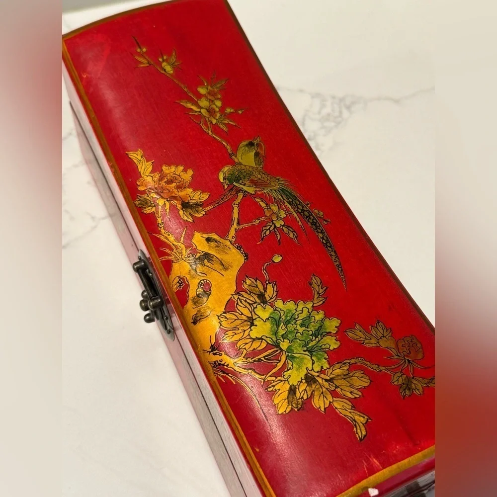 Chinese Jewelry Pillow Box